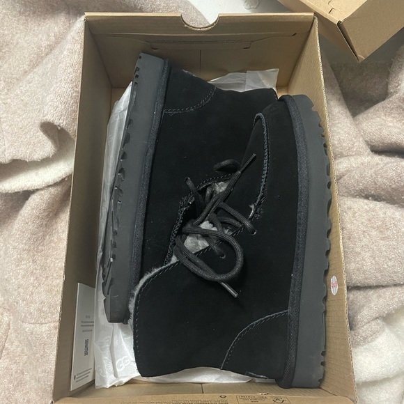 UGG Shoes - Brand new